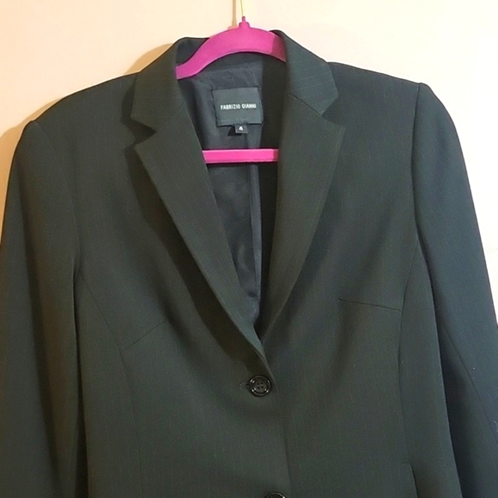 Fabrizio Gianni Woman's Pinstripe Suit Jacket, Size: 4 - Picture 4 of 8